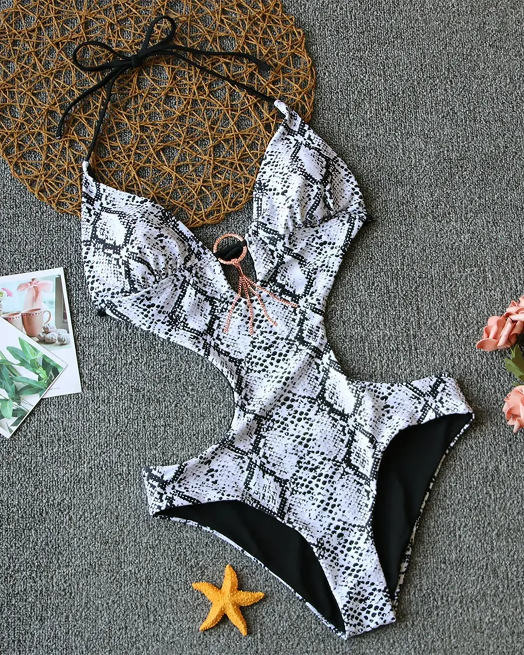 maio-juliana-sem-costas-animal-print-branco-detalhe-uebecom-7