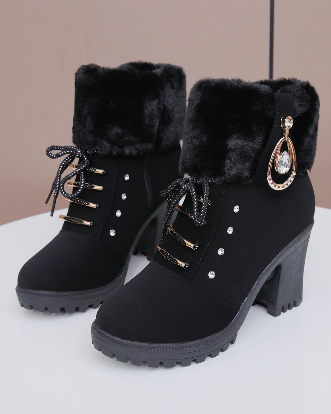 bota-tratorada-forrada-inverno-valentina-uebecom-5